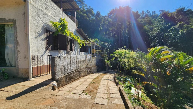 Imagem Casa com 3 Quartos à Venda, 128 m² em Pessegueiros - Teresópolis Imagem Casa com 3 Quartos à Venda, 128 m² em Pessegueiros - Teresópolis