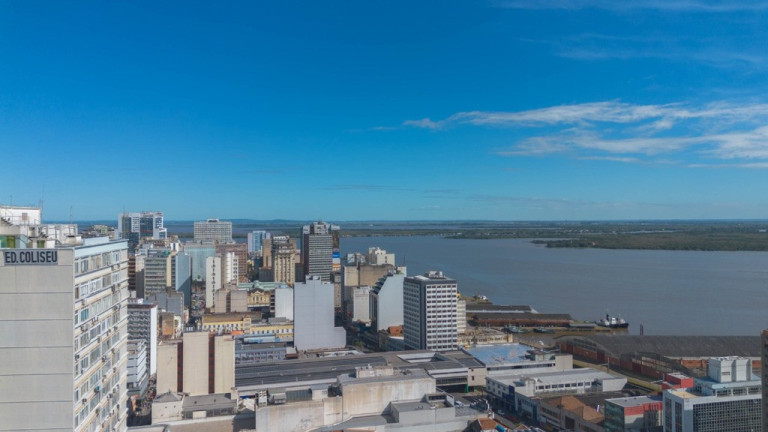 Imagem Terreno à Venda, 532 m² em Centro Histórico - Porto Alegre Imagem Terreno à Venda, 532 m² em Centro Histórico - Porto Alegre