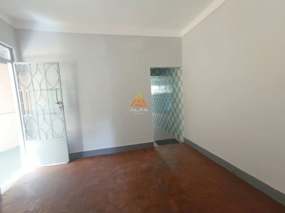 Imagem Casa com 3 Quartos para Alugar, 