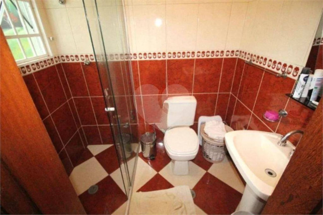 Imagem Sobrado com 4 Quartos à Venda, 250 m² em Km 18 - Osasco Imagem Sobrado com 4 Quartos à Venda, 250 m² em Km 18 - Osasco