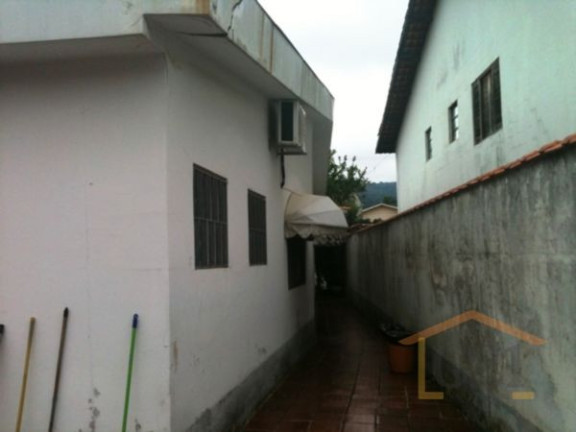 Imagem Casa com 3 Quartos à Venda, 500 m² em Tremembé - São Paulo Imagem Casa com 3 Quartos à Venda, 500 m² em Tremembé - São Paulo