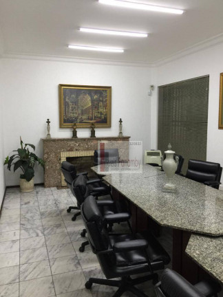 Sobrado com 2 Quartos à Venda, 387 m² em Moema - São Paulo