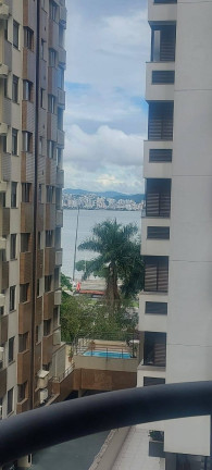 Imagem Apartamento com 2 Quartos à Venda, 77 m² em Centro - Florianópolis