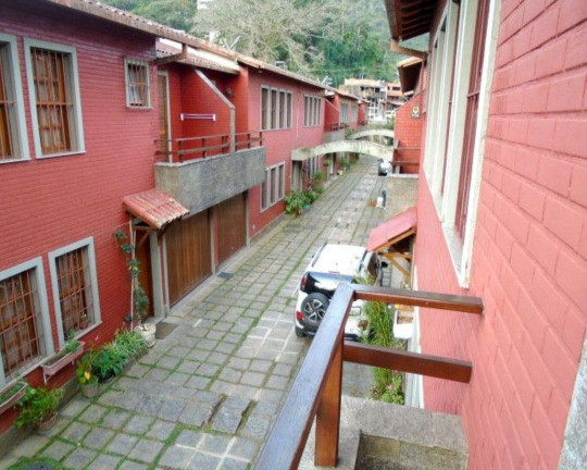 Imagem Casa com 3 Quartos à Venda, 157 m² em Alto - Teresópolis