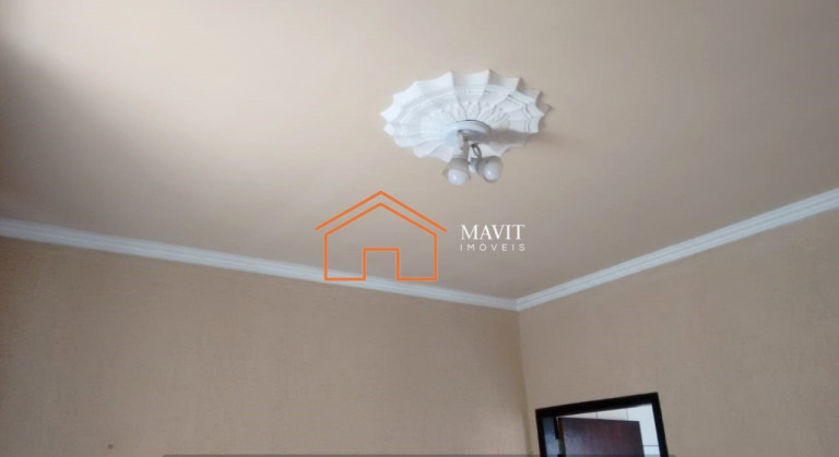 Imagem Imóvel com 12 Quartos à Venda, 360 m² em Vila Nova - Joinville Imagem Imóvel com 12 Quartos à Venda, 360 m² em Vila Nova - Joinville