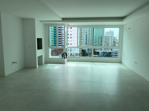 Imagem Apartamento com 3 Quartos à Venda, 137 m² em Centro - Balneário Camboriú Imagem Apartamento com 3 Quartos à Venda, 137 m² em Centro - Balneário Camboriú
