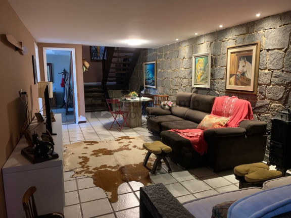 Imagem Casa com 3 Quartos à Venda, 432 m² em Jardim Europa - Volta Redonda Imagem Casa com 3 Quartos à Venda, 432 m² em Jardim Europa - Volta Redonda