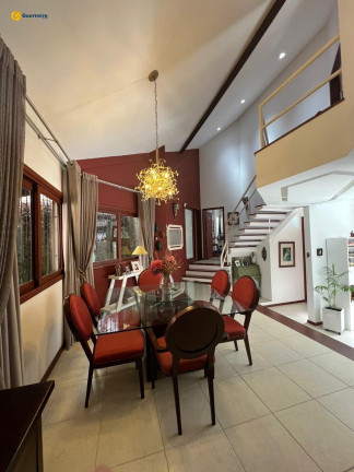 Imagem Casa com 3 Quartos à Venda, 445 m² em Pantanal - Florianópolis Imagem Casa com 3 Quartos à Venda, 445 m² em Pantanal - Florianópolis