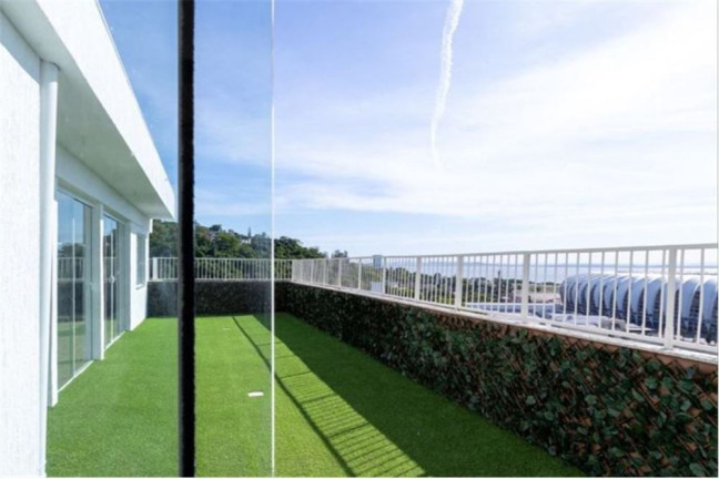 Imagem Imóvel com 3 Quartos à Venda, em Santa Tereza - Porto Alegre Imagem Imóvel com 3 Quartos à Venda, em Santa Tereza - Porto Alegre