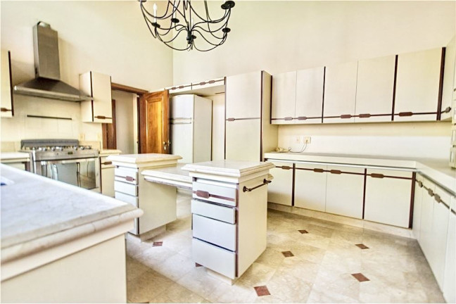 Imagem Casa com 4 Quartos à Venda, 750 m² em Jardim Guedala - São Paulo