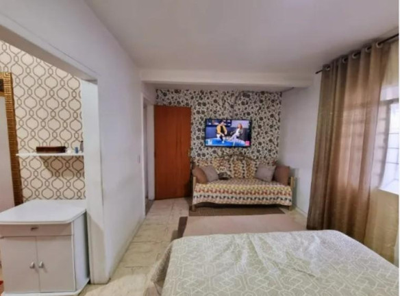 Imagem Casa com 4 Quartos à Venda, 150 m² em Novo Mundo - Curitiba Imagem Casa com 4 Quartos à Venda, 150 m² em Novo Mundo - Curitiba