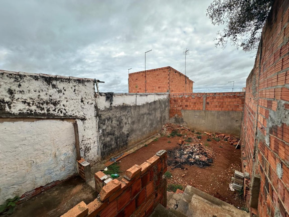 Imagem Casa com 2 Quartos à Venda, 60 m² em Jardim Rosa Garcia - Tatuí