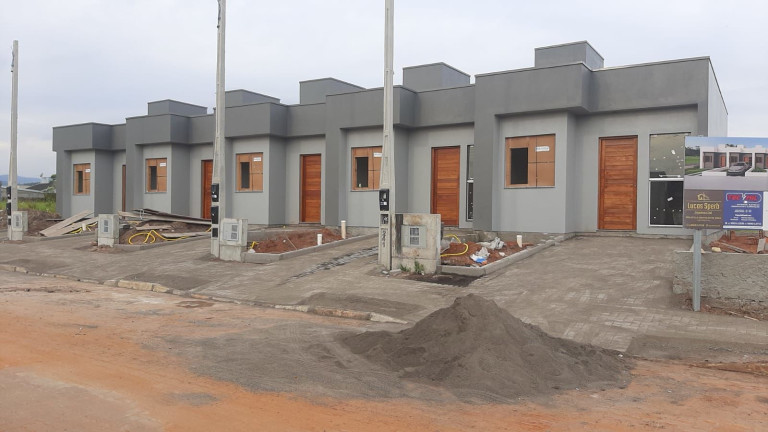 Imagem Sobrado com 2 Quartos à Venda, 50 m² em São Luis - Sapiranga Imagem Sobrado com 2 Quartos à Venda, 50 m² em São Luis - Sapiranga
