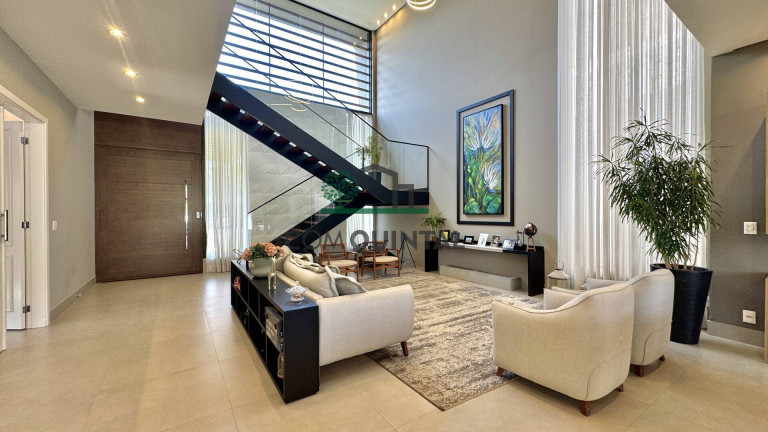 Imagem Casa com 4 Quartos à Venda, 322 m² em Alphaville - Santana De Parnaíba Imagem Casa com 4 Quartos à Venda, 322 m² em Alphaville - Santana De Parnaíba
