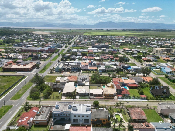 Imagem Casa com 3 Quartos à Venda, 127 m² em Zona Norte - Capao Da Canoa
