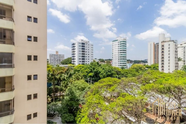 Imagem Apartamento com 3 Quartos à Venda, 115 m² em Moema - São Paulo