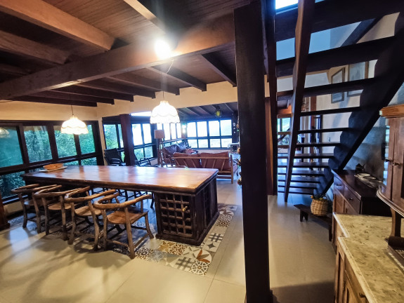 Imagem Imóvel com 3 Quartos à Venda, 250 m² em Praia Da Silveira - Garopaba