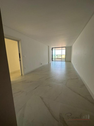 Imagem Apartamento com 3 Quartos à Venda, 205 m² em Balneário Santa Clara - Itajaí