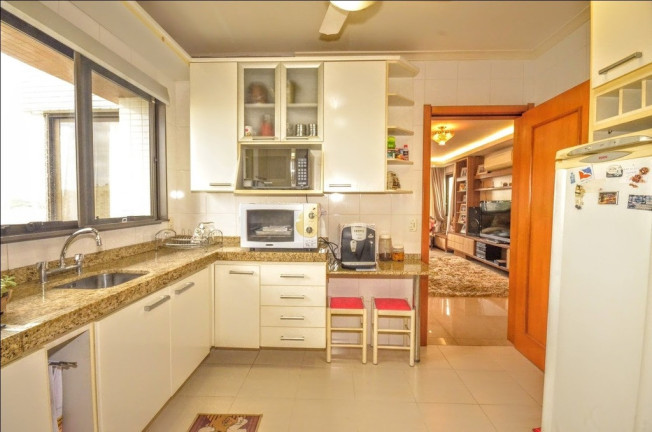 Imagem Apartamento com 3 Quartos à Venda, 124 m² em Petrópolis - Porto Alegre