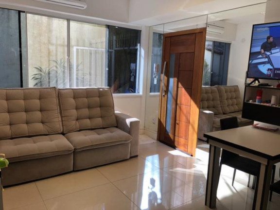 Imagem Apartamento com 2 Quartos à Venda, 75 m² em Moinhos De Vento - Porto Alegre Imagem Apartamento com 2 Quartos à Venda, 75 m² em Moinhos De Vento - Porto Alegre