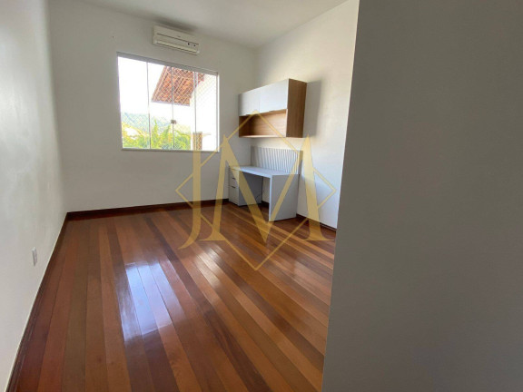 Imagem Casa com 4 Quartos à Venda,  em Serenata - Timóteo