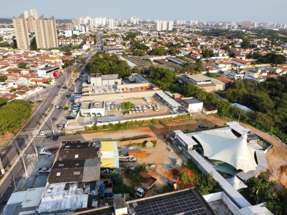 Imagem Imóvel Comercial à Venda, 2.100 m² em Candelária - Natal Imagem Imóvel Comercial à Venda, 2.100 m² em Candelária - Natal