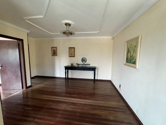 Imagem Casa com 5 Quartos à Venda, 500 m² em Boeira - Canela Imagem Casa com 5 Quartos à Venda, 500 m² em Boeira - Canela