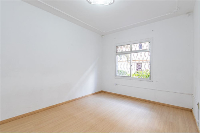 Imagem Apartamento com 3 Quartos à Venda, 81 m² em Menino Deus - Porto Alegre