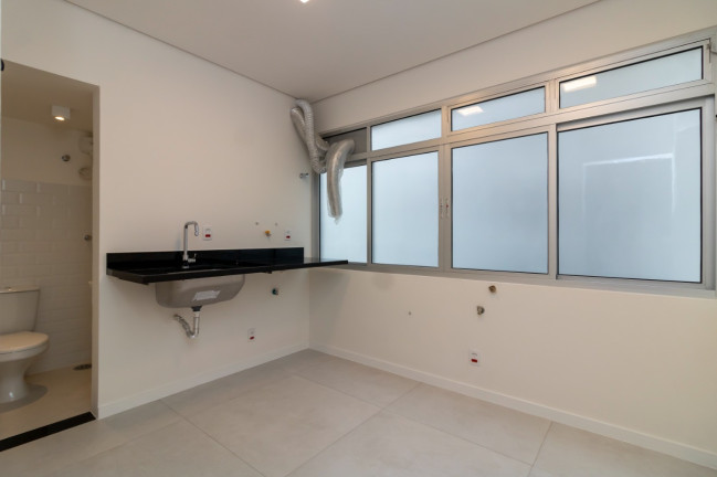 Imagem Imóvel com 3 Quartos à Venda, 130 m² em Itaim Bibi - São Paulo