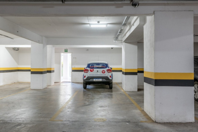 Imagem Apartamento com 2 Quartos à Venda, 76 m² em Petrópolis - Porto Alegre