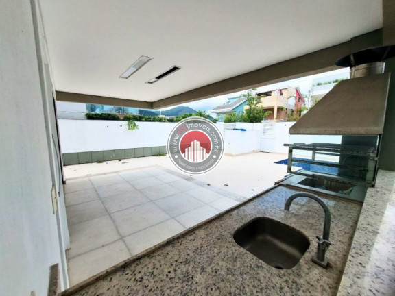 Imagem Casa de Condomínio com 5 Quartos à Venda, 300 m² em Recreio Dos Bandeirantes - Rio De Janeiro Imagem Casa de Condomínio com 5 Quartos à Venda, 300 m² em Recreio Dos Bandeirantes - Rio De Janeiro