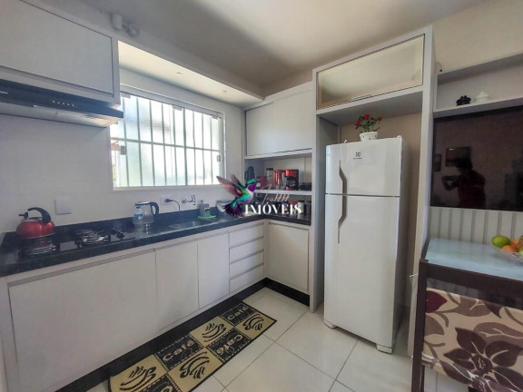 Imagem Casa com 2 Quartos à Venda, 75 m² em Centro - Capão Da Canoa