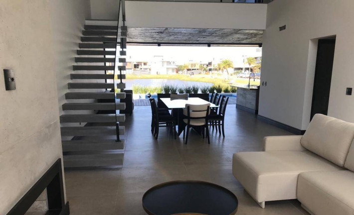 Imagem Casa de Condomínio com 4 Quartos à Venda, 240 m² em Marina - Xangri-lá Imagem Casa de Condomínio com 4 Quartos à Venda, 240 m² em Marina - Xangri-lá