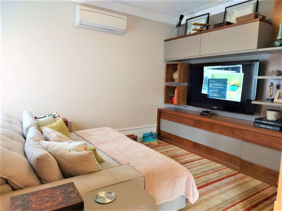 Imagem Apartamento com 3 Quartos à Venda, 211 m² em Real Parque - São Paulo Imagem Apartamento com 3 Quartos à Venda, 211 m² em Real Parque - São Paulo