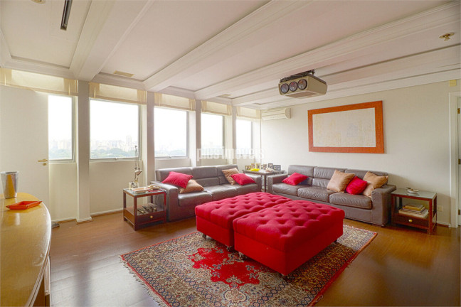 Imagem Apartamento com 3 Quartos à Venda, 270 m² em Jardim Paulista - São Paulo Imagem Apartamento com 3 Quartos à Venda, 270 m² em Jardim Paulista - São Paulo