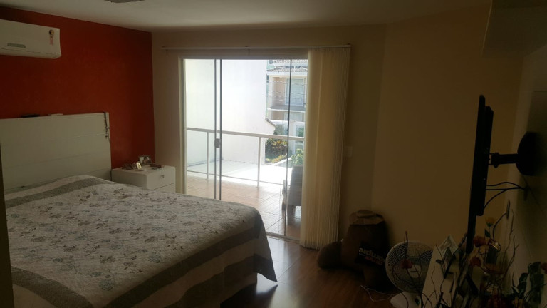 Imagem Casa com 3 Quartos à Venda, em Campo Grande - Rio De Janeiro Imagem Casa com 3 Quartos à Venda, em Campo Grande - Rio De Janeiro