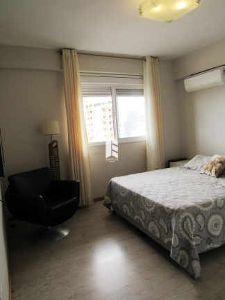 Imagem Apartamento com 2 Quartos à Venda, 80 m² em Nossa Senhora De Lourdes - Santa Maria Imagem Apartamento com 2 Quartos à Venda, 80 m² em Nossa Senhora De Lourdes - Santa Maria