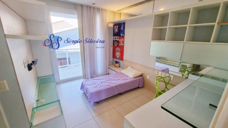 Imagem Casa com 4 Quartos à Venda, 350 m² em Eusébio - Eusébio Imagem Casa com 4 Quartos à Venda, 350 m² em Eusébio - Eusébio