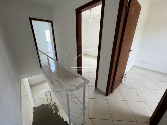 Imagem Casa com 3 Quartos à Venda, 230 m² em São João Do Rio Vermelho - Florianópolis Imagem Casa com 3 Quartos à Venda, 230 m² em São João Do Rio Vermelho - Florianópolis