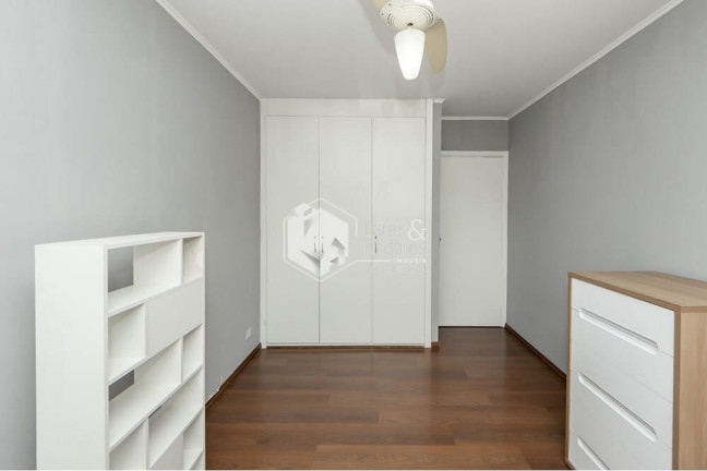 Imagem Apartamento com 2 Quartos à Venda, 76 m² em Moema - São Paulo