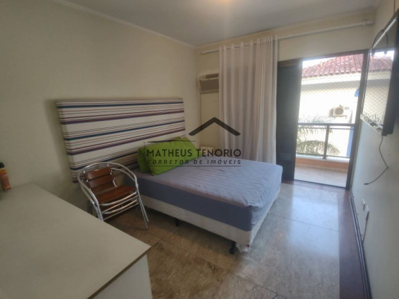 Imagem Apartamento com 3 Quartos à Venda, 130 m²