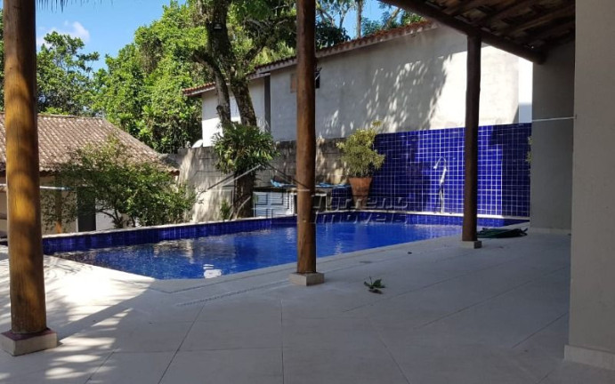 Imagem Casa com 5 Quartos à Venda, 600 m² em Camburi - São Sebastião Imagem Casa com 5 Quartos à Venda, 600 m² em Camburi - São Sebastião