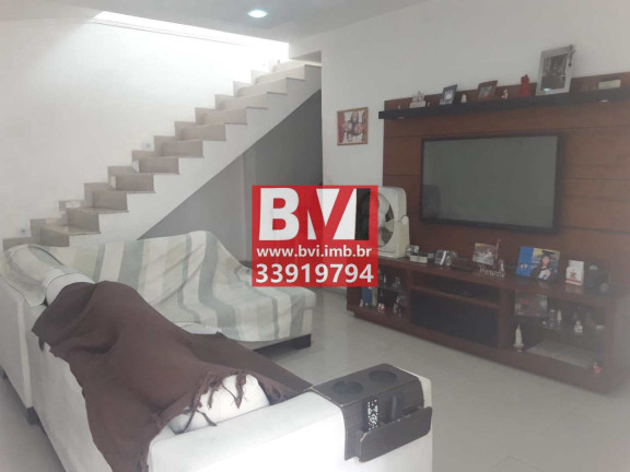 Imagem Casa com 3 Quartos à Venda, 130 m² em Vila Da Penha - Rio De Janeiro Imagem Casa com 3 Quartos à Venda, 130 m² em Vila Da Penha - Rio De Janeiro