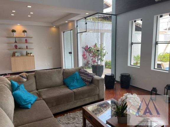 Imagem Sobrado com 3 Quartos à Venda, 215 m² em Vila Oliveira - Mogi Das Cruzes Imagem Sobrado com 3 Quartos à Venda, 215 m² em Vila Oliveira - Mogi Das Cruzes