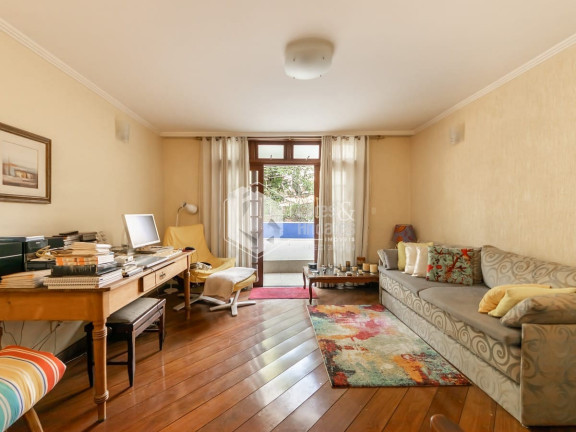 Imagem Casa com 3 Quartos à Venda, 220 m² em Vila Mariana - São Paulo Imagem Casa com 3 Quartos à Venda, 220 m² em Vila Mariana - São Paulo