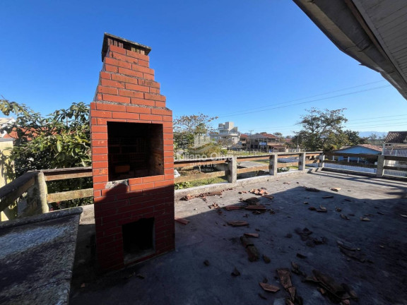Imagem Sobrado à Venda, 127 m² em Barra Do Sai - Itapoá Imagem Sobrado à Venda, 127 m² em Barra Do Sai - Itapoá