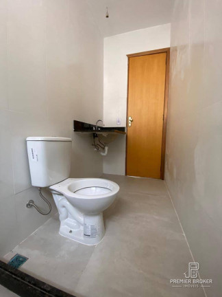 Imagem Casa com 2 Quartos à Venda, 54 m² em Cascata Do Imbuí - Teresópolis