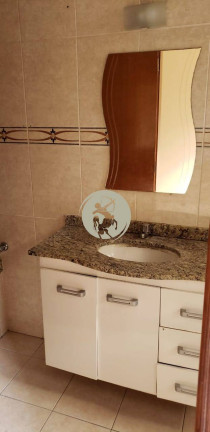 Imagem Casa com 5 Quartos à Venda, 250 m² em Boqueirao - Santos
