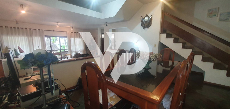 Imagem Casa com 3 Quartos à Venda, 325 m² em Alphaville - Santana De Parnaíba Imagem Casa com 3 Quartos à Venda, 325 m² em Alphaville - Santana De Parnaíba