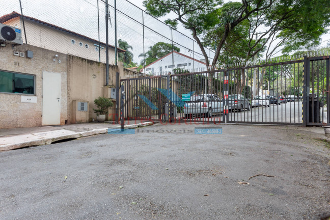 Imagem Sobrado com 5 Quartos à Venda, 304 m² em Jardim Leonor - São Paulo Imagem Sobrado com 5 Quartos à Venda, 304 m² em Jardim Leonor - São Paulo